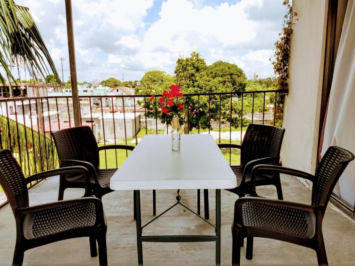 Hostal & Suites Pata De Perro Bacalar Bagian luar foto