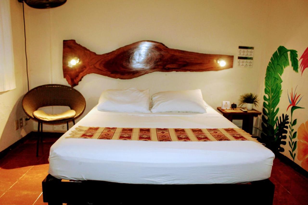Hostal & Suites Pata De Perro Bacalar Bagian luar foto
